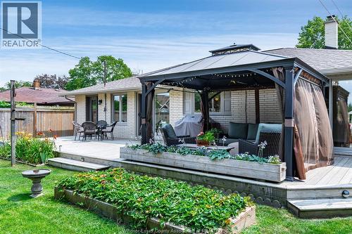 9 Margaret, Leamington, ON - Outdoor With Deck Patio Veranda