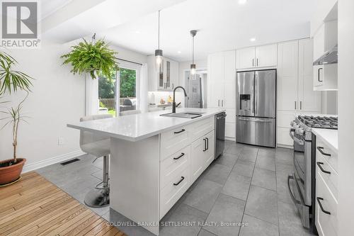41 Rideau Ferry Road, Rideau Lakes, ON - Indoor Photo Showing Kitchen With Upgraded Kitchen