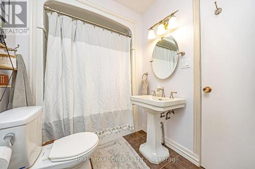 175 Stevenson Street S, Guelph (St. Patrick'S Ward), ON - Indoor Photo Showing Bathroom