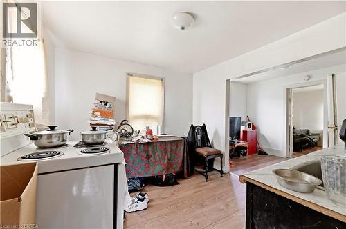 13 Usher Street, Brantford, ON - Indoor