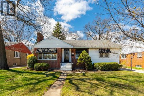 1203 Colborne ROAD  Sarnia, ON N7V 3K9