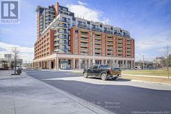 601 - 3091 DUFFERIN STREET Toronto, ON M6A 2S7