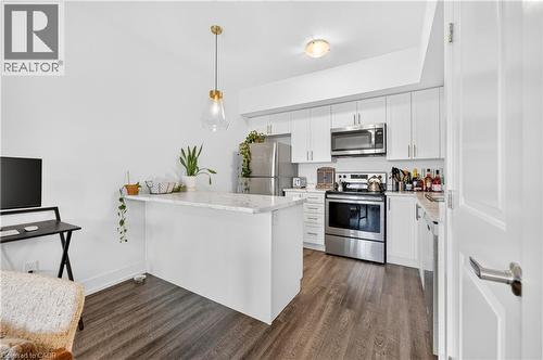 261 SKINNER Road Unit# 14 , Waterdown, Ontario L8B 1W6 5