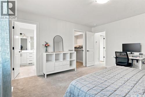 65 651 Dubois Crescent, Saskatoon, SK - Indoor Photo Showing Bedroom
