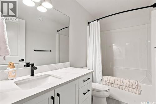 65 651 Dubois Crescent, Saskatoon, SK - Indoor Photo Showing Bathroom