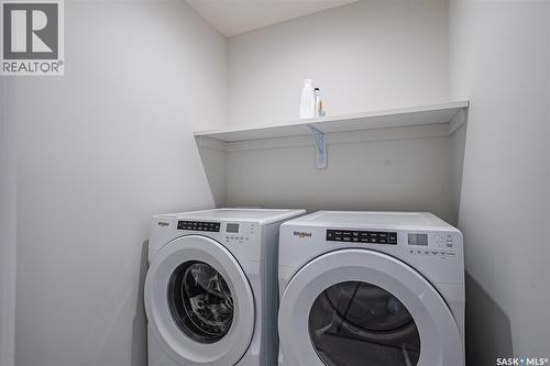 65 651 Dubois Crescent, Saskatoon, SK - Indoor Photo Showing Laundry Room