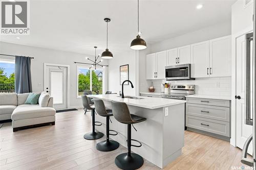 65 651 Dubois Crescent, Saskatoon, SK - Indoor Photo Showing Kitchen With Upgraded Kitchen