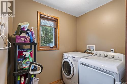 1601 100A Street, Tisdale, SK - Indoor Photo Showing Laundry Room