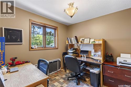 1601 100A Street, Tisdale, SK - Indoor Photo Showing Office