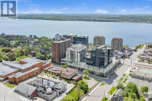 GPH5 - 111 WORSLEY STREET  Barrie, ON L4M 0J5