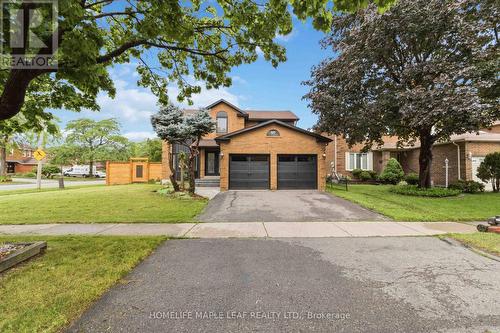 90 BURGBY AVENUE  Brampton, ON L6X 3A4