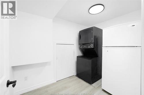 4100 Mount Royal, Windsor, ON - Indoor