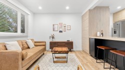 Salon - 