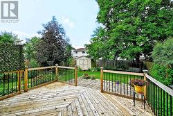 Beautiful large deck! - 
