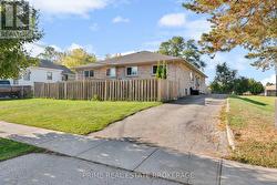 2 - 231 GREENWOOD AVENUE London South (South D), ON N6J 3G5