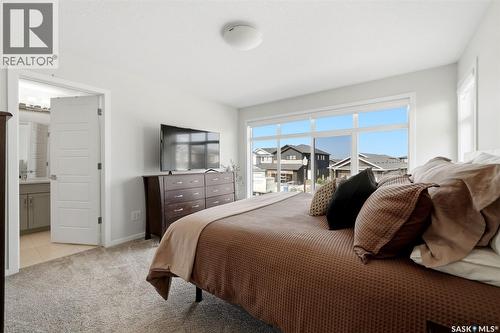 5209 E Green Crescent, Regina, SK - Indoor Photo Showing Bedroom