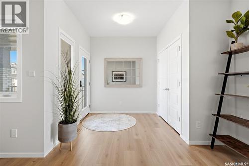 5209 E Green Crescent, Regina, SK - Indoor Photo Showing Other Room