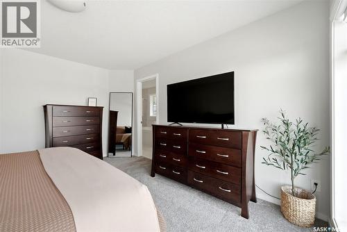 5209 E Green Crescent, Regina, SK - Indoor Photo Showing Bedroom