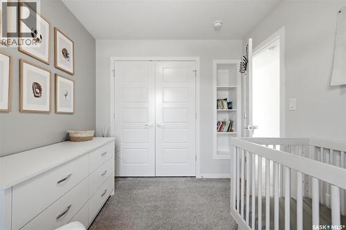 5209 E Green Crescent, Regina, SK - Indoor