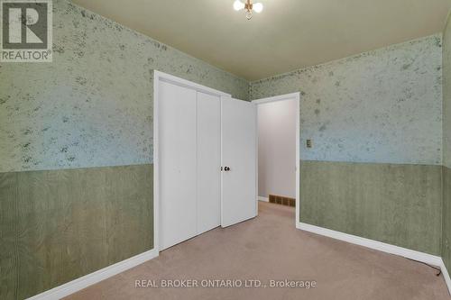 277 Cook Street, Barrie, ON - Indoor Photo Showing Other Room