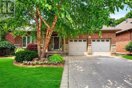 13 - 976 SHADELAND AVENUE  Burlington, ON L7T 2M5
