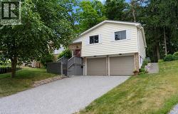 11 GLENDA Street Simcoe, ON N3Y 4T3