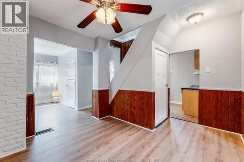 1563 Albert Road, Windsor, ON - Indoor Photo Showing Other Room