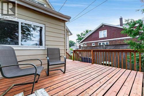 1563 Albert Road, Windsor, ON - Outdoor With Exterior
