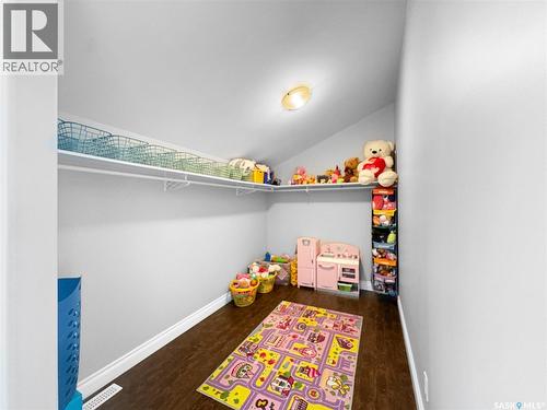 412 Birch Drive, Maidstone, SK - Indoor With Storage