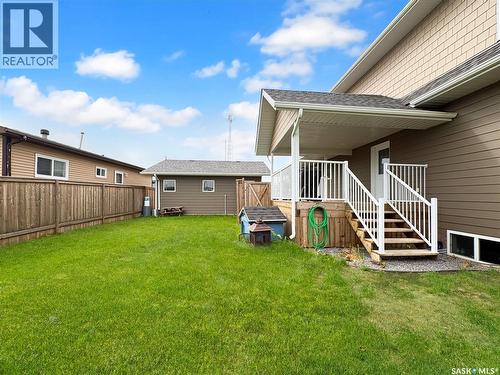 412 Birch Drive, Maidstone, SK - Outdoor With Exterior
