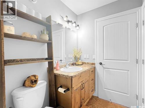 412 Birch Drive, Maidstone, SK - Indoor Photo Showing Bathroom