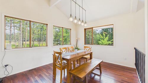 5740 Kennedy Road, Cranbrook, BC - Indoor Photo Showing Dining Room