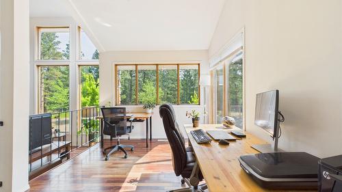 5740 Kennedy Road, Cranbrook, BC - Indoor Photo Showing Other Room