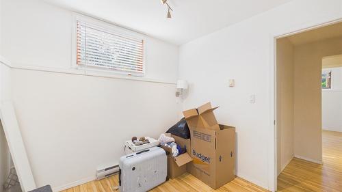5740 Kennedy Road, Cranbrook, BC - Indoor