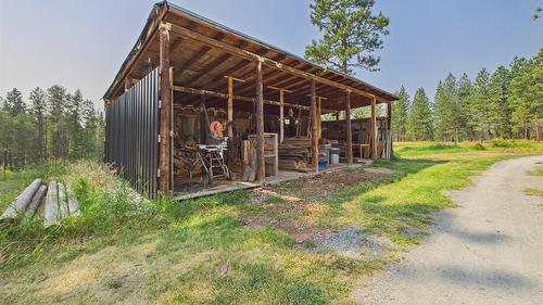 5740 Kennedy Road, Cranbrook, BC - Outdoor