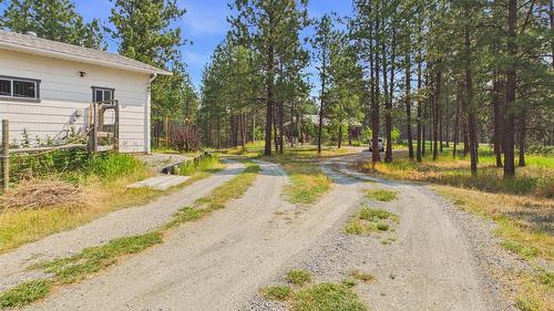 5740 Kennedy Road, Cranbrook, BC - Outdoor