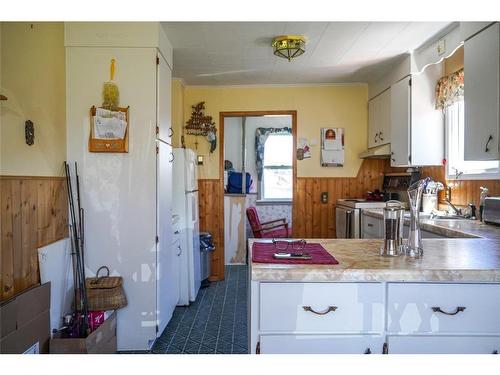 43 Main Road, North Harbour, NL - Indoor Photo Showing Kitchen