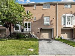 214 - 55 RAMEAU DRIVE  Toronto, ON M2H 1T6