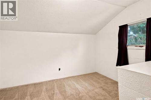 54 Hill Street, Eyebrow, SK - Indoor Photo Showing Other Room