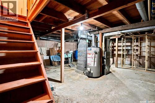 54 Hill Street, Eyebrow, SK - Indoor Photo Showing Basement