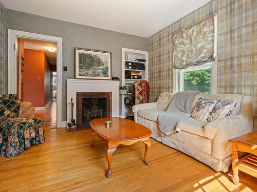 159 Almont Avenue, New Glasgow, NS - Indoor Photo Showing Living Room With Fireplace