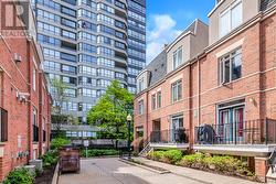 309 - 415 JARVIS STREET  Toronto, ON M4Y 3C1