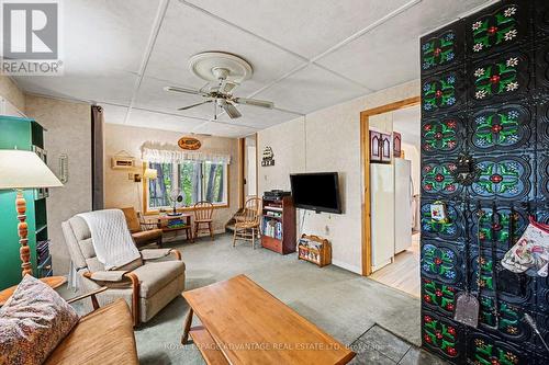 13 B5A Road, Rideau Lakes, ON - Indoor