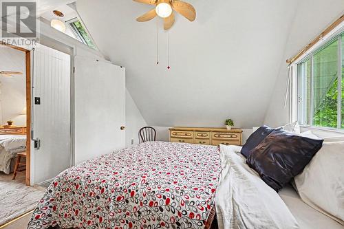 13 B5A Road, Rideau Lakes, ON - Indoor Photo Showing Bedroom