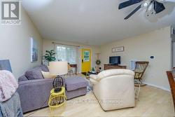 Spacious livingroom - 