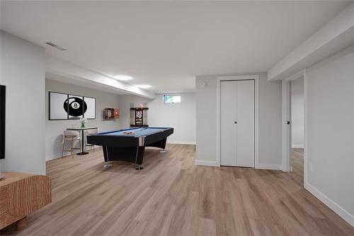 8436 Roblin Blvd, Headingley, MB - Indoor Photo Showing Other Room