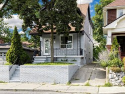8 Harris Avenue Toronto, ON M4C 1P4