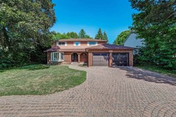 3161 Bayview Avenue  Toronto, ON M2K 1G2