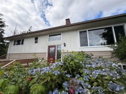 3030 Dogwood Rd Duncan, BC V9L 4T8