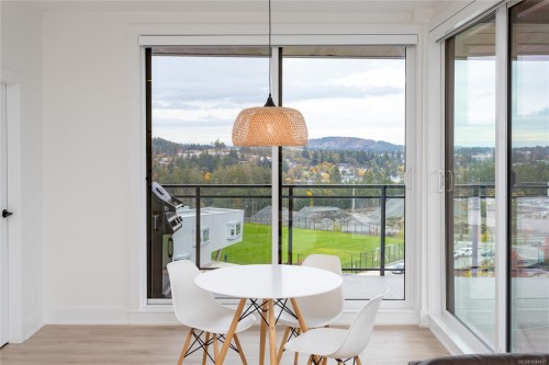 #314-1110 Samar Cres, Langford, BC - Indoor Photo Showing Dining Room